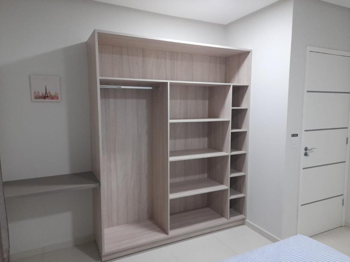 Flats Tavares Araujo 202 *